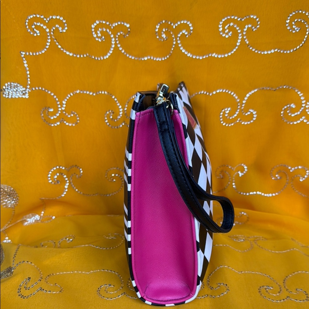 Betsey Johnson Black and White Diamond Clutch - Picture 6 of 11